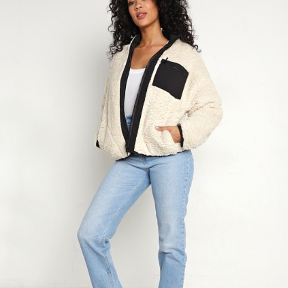 Z Supply Active On The Go Reversible Jacket Black Sherpa Quilted Cozy Outdoor XS